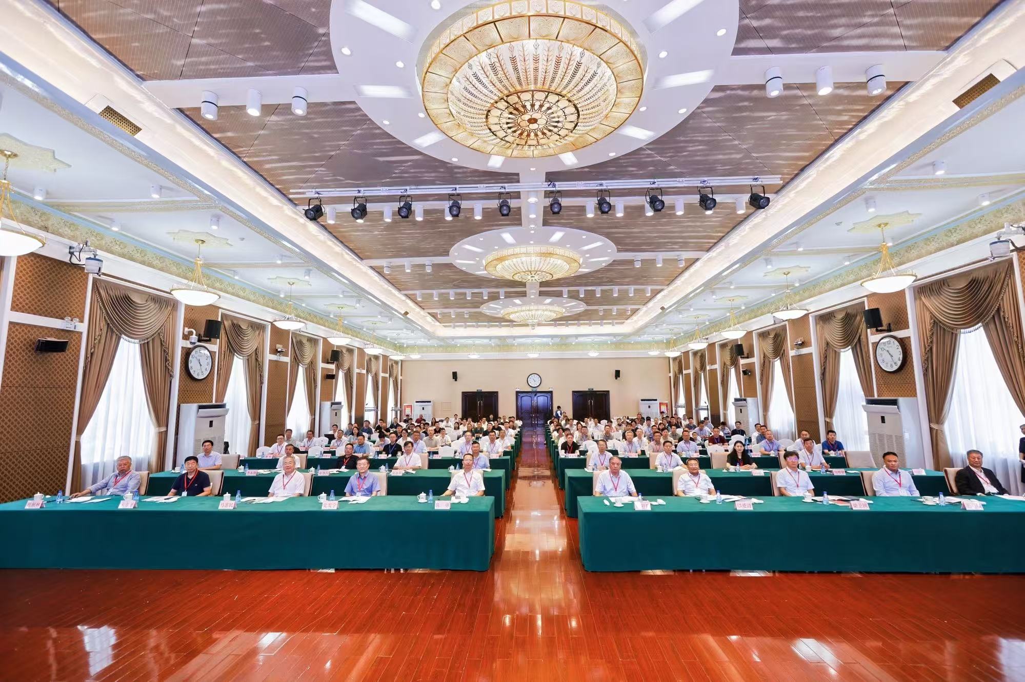 开云（中国）展风采|深耕岩土前沿！苏州开云（中国）低场核磁技术亮相第四届西北岩土力学大会